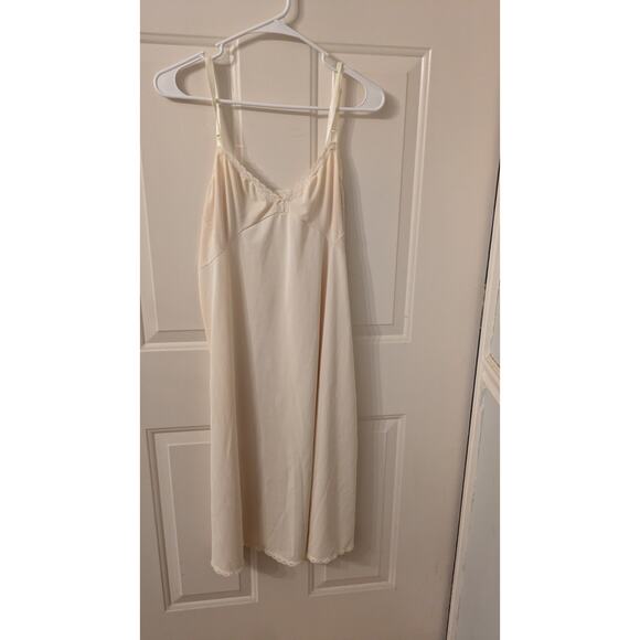 VTG Shadowline Cream/Light Yellow Long Nightgown, Satin & Lace Adjustable Straps - Picture 1 of 7